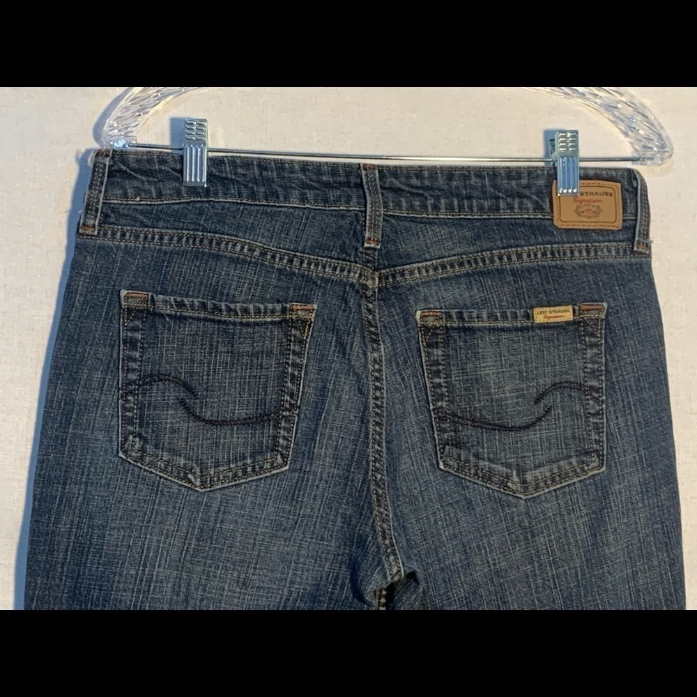 Levi Strauss Signature Size 10 Low Rise Boot Cut Misses Short 29” Jeans